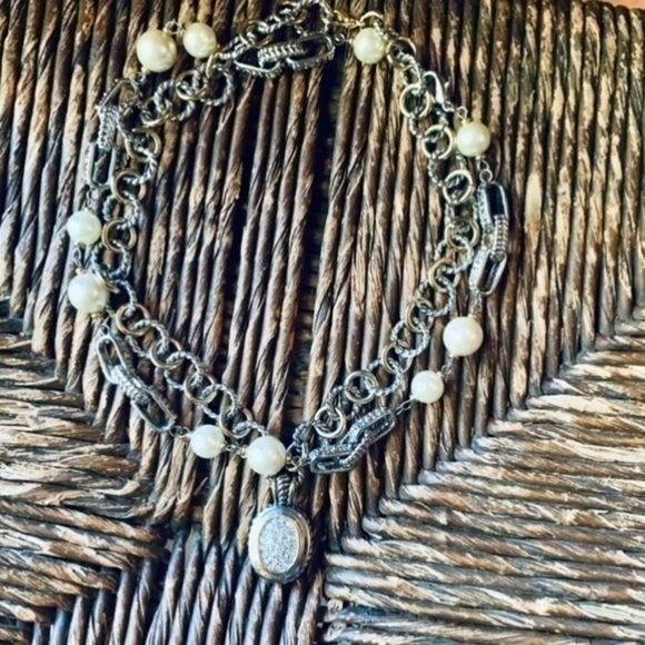 ✨✨ Silver Rope and Gold Mixed Chain Pave Rhinestone Cushion Pendant Necklace ✨ - Picture 7 of 11